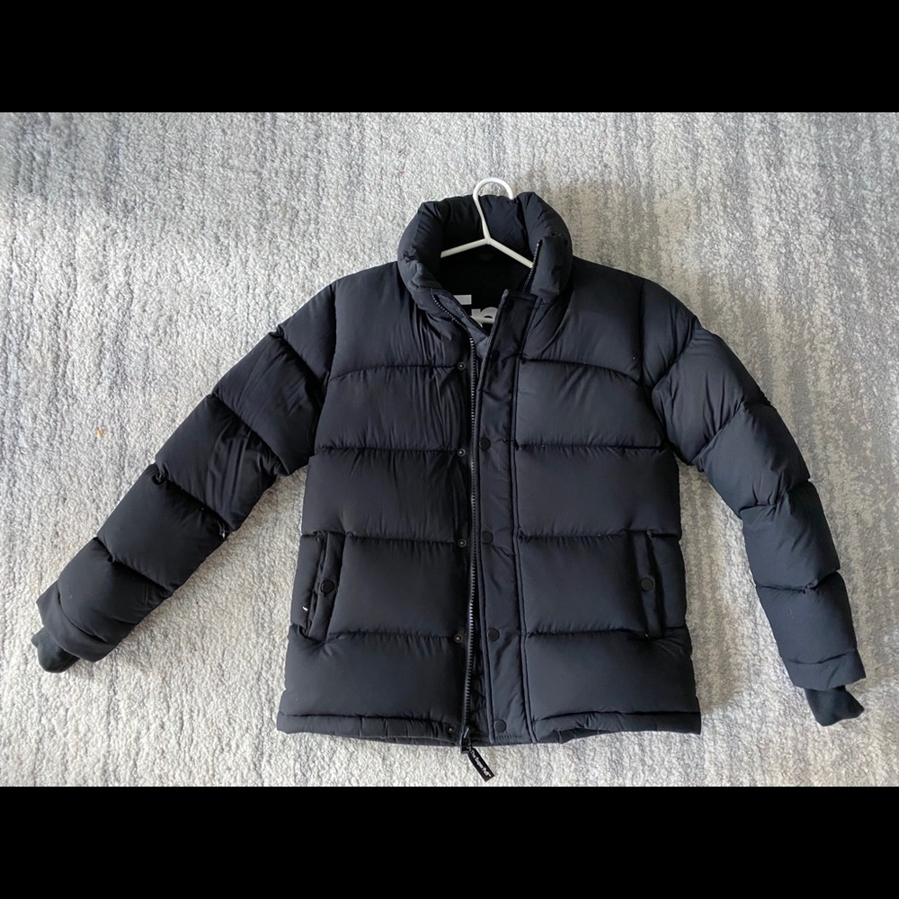 ARITZIA Super Puff Jacket